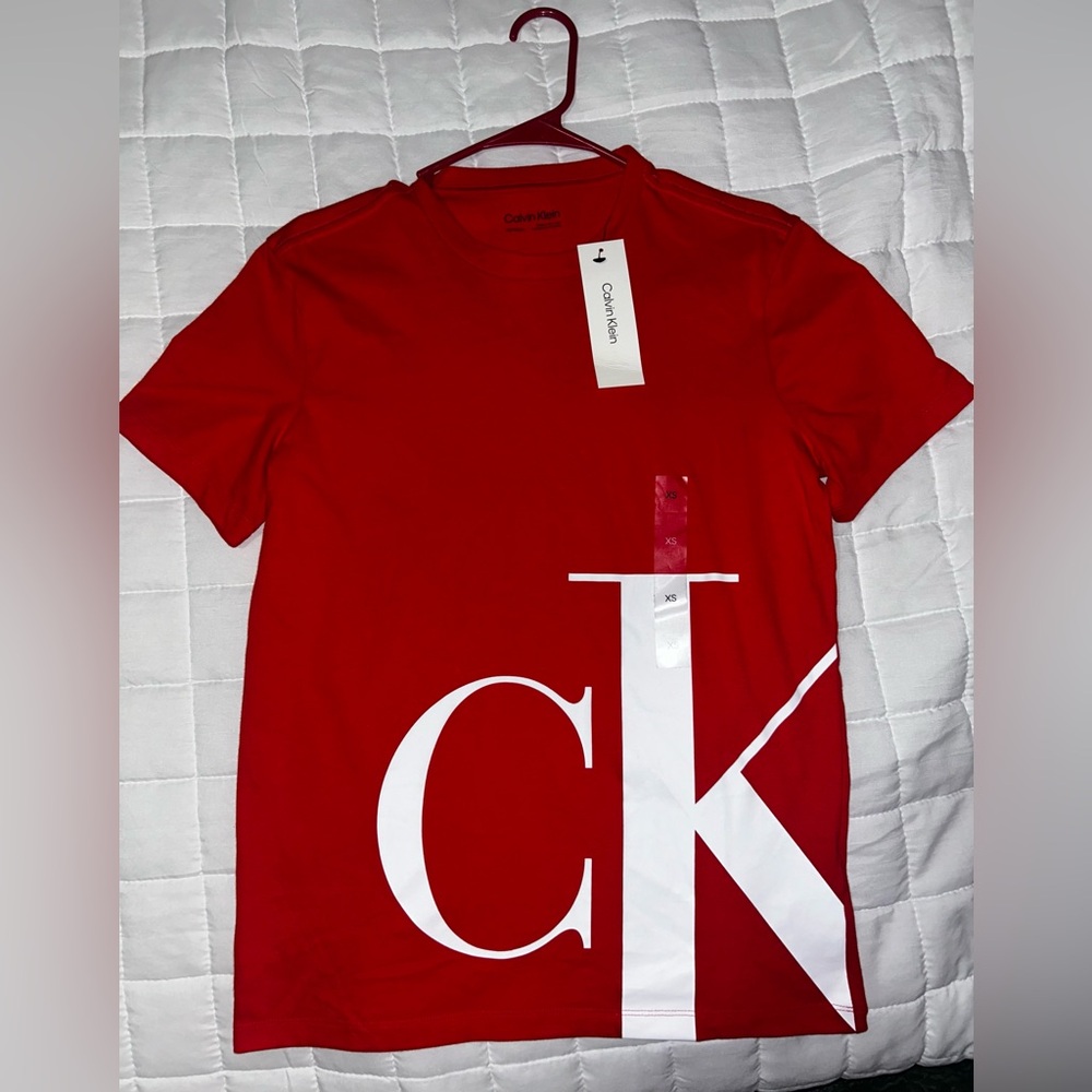 Calvin Klein Red Short Sleeve Tee